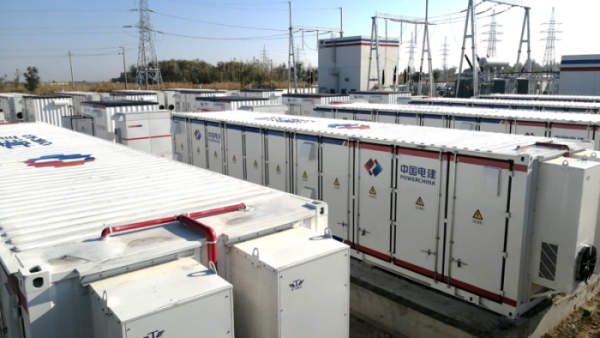 三晖能(néng)源新疆石河(hé)子(zǐ)45MW/90MWh儲能(néng)風(fēng)冷(lěng)電(diàn)池系統完成交付